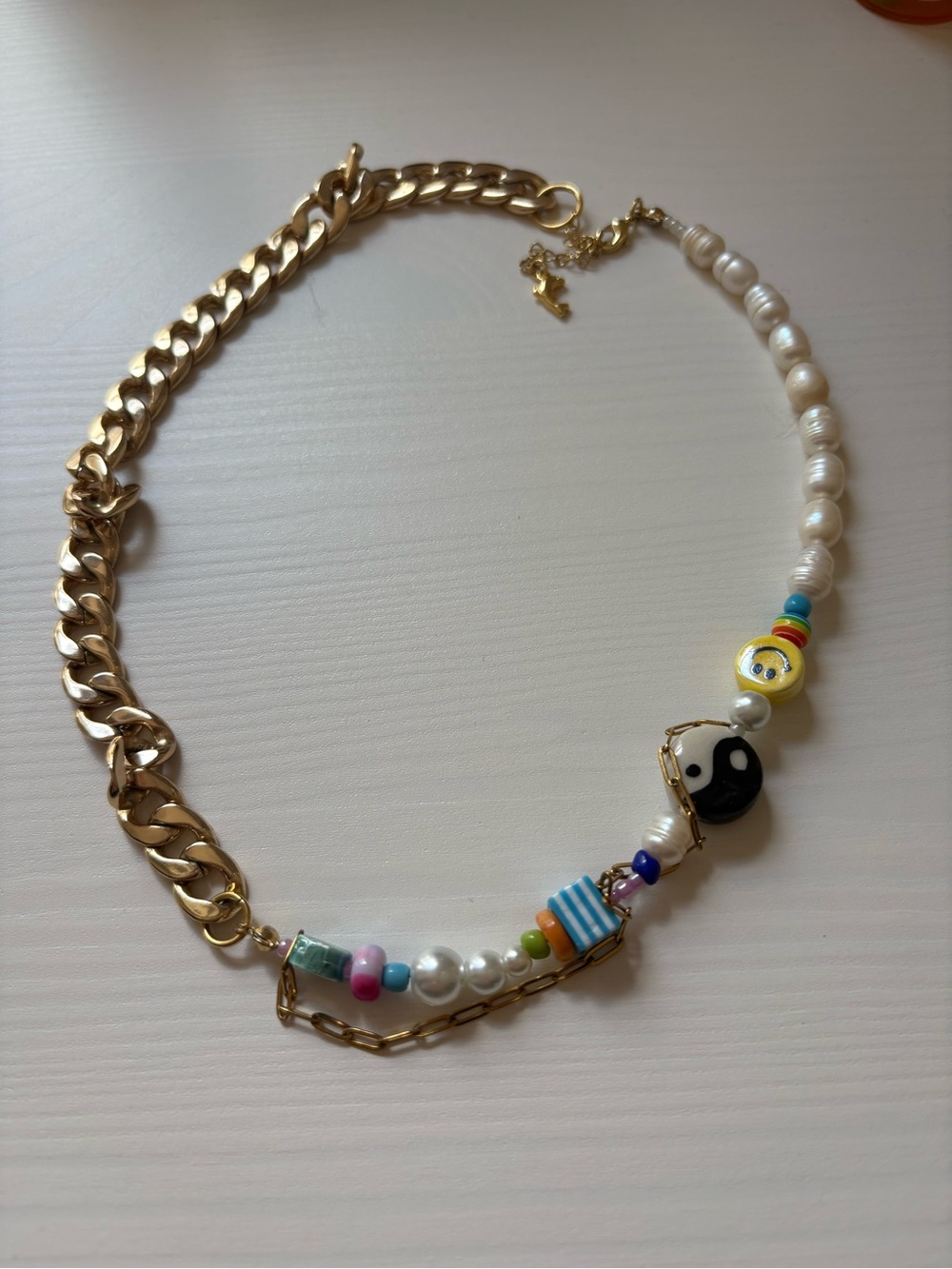 Handmade Pearl & Bead Mixed-Media Chain Necklace in Gold and Pearlescent